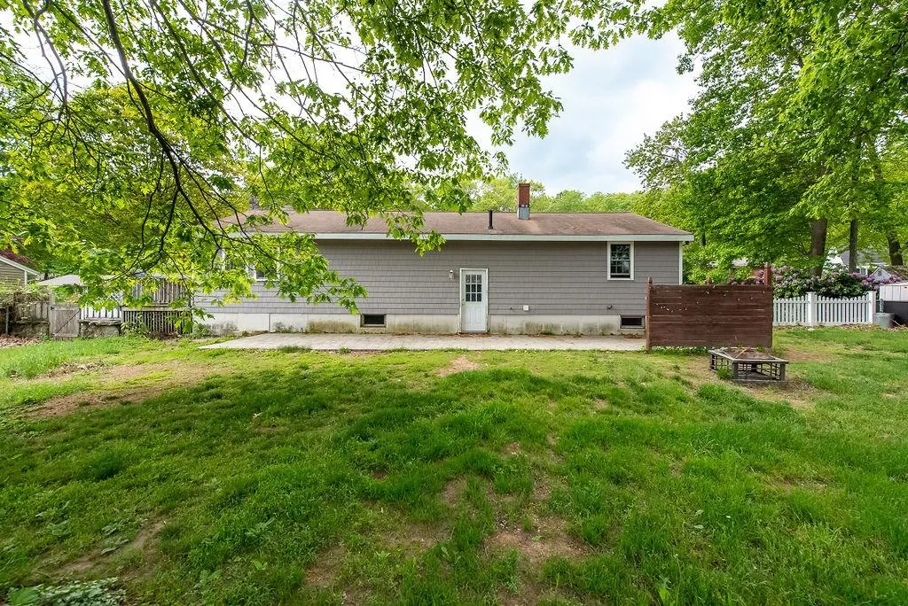 6 Tanglewood Drive Dover NH 03820