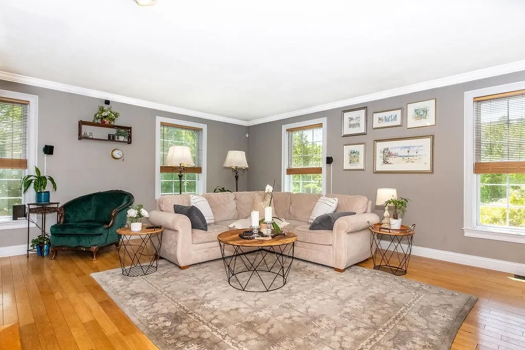 35 Gatchell Way Epping NH 03042