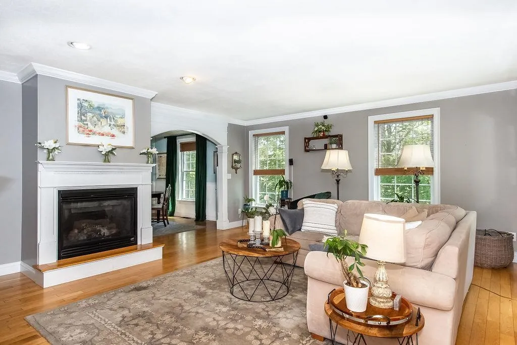 35 Gatchell Way Epping NH 03042