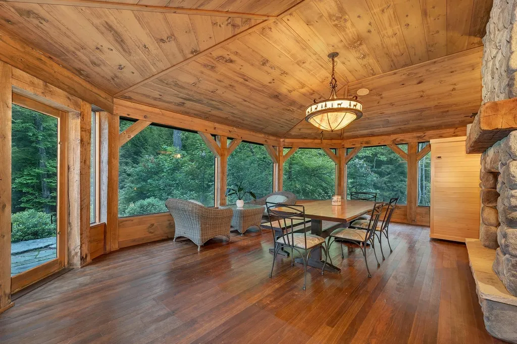 23 Whitehouse Farm Lane Moultonborough NH 03254