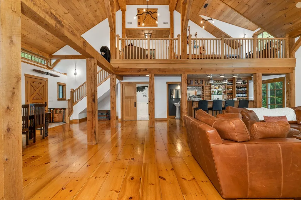 23 Whitehouse Farm Lane Moultonborough NH 03254