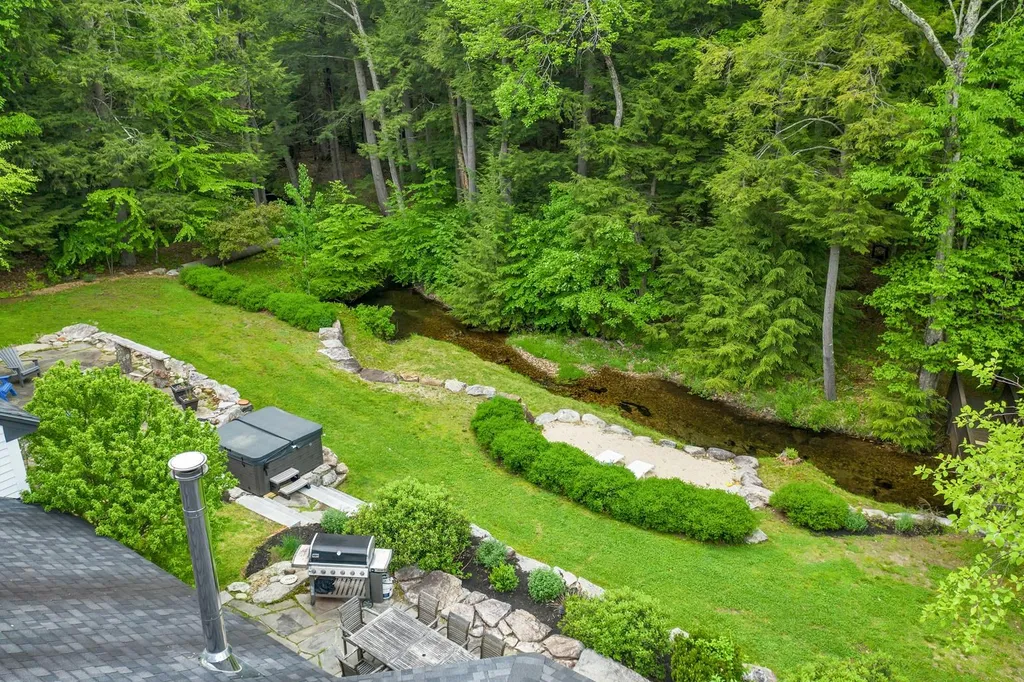 23 Whitehouse Farm Lane Moultonborough NH 03254
