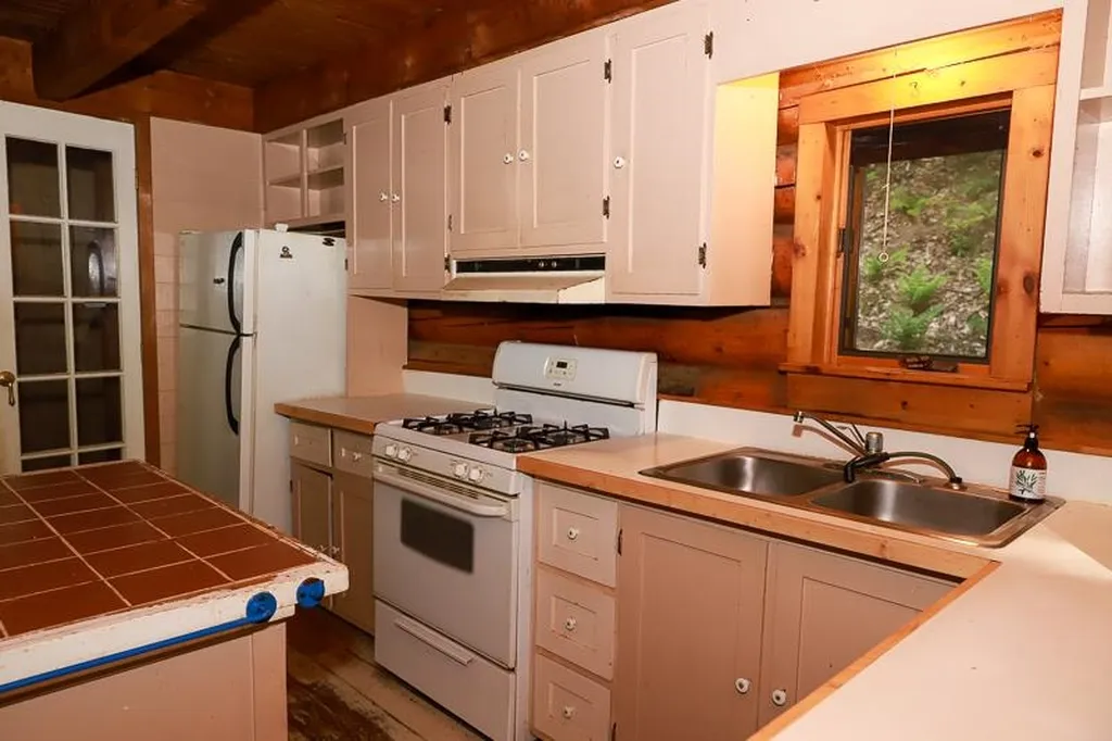 80 Stokes Hill Road Starksboro VT 05487