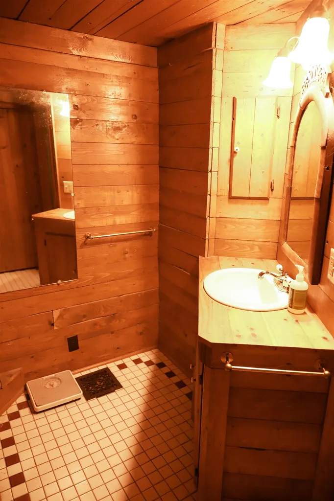 80 Stokes Hill Road Starksboro VT 05487