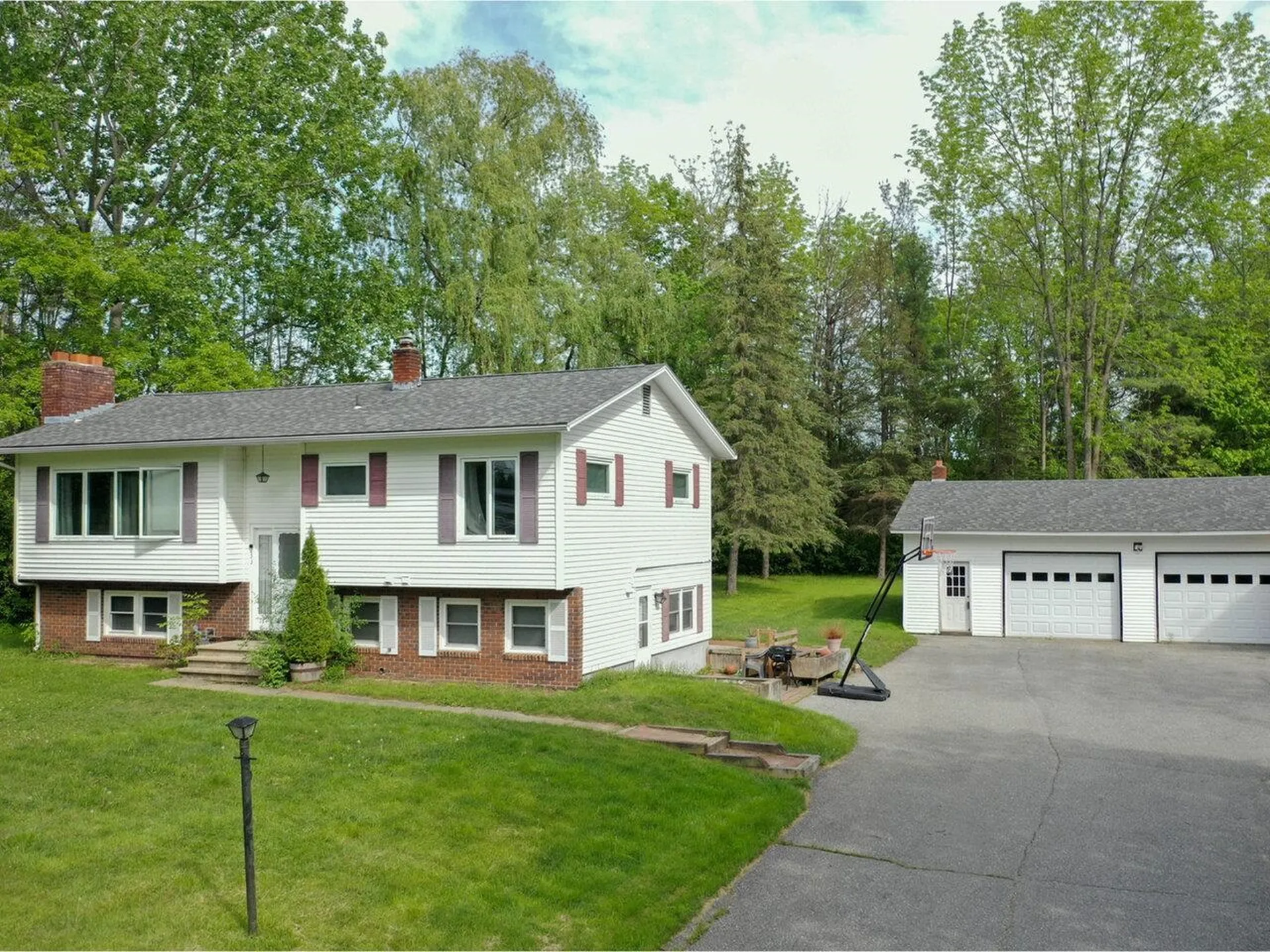 253 Bay Road Shelburne VT 05482