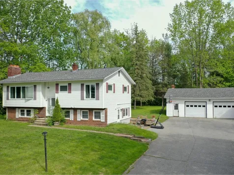 253 Bay Road Shelburne VT 05482