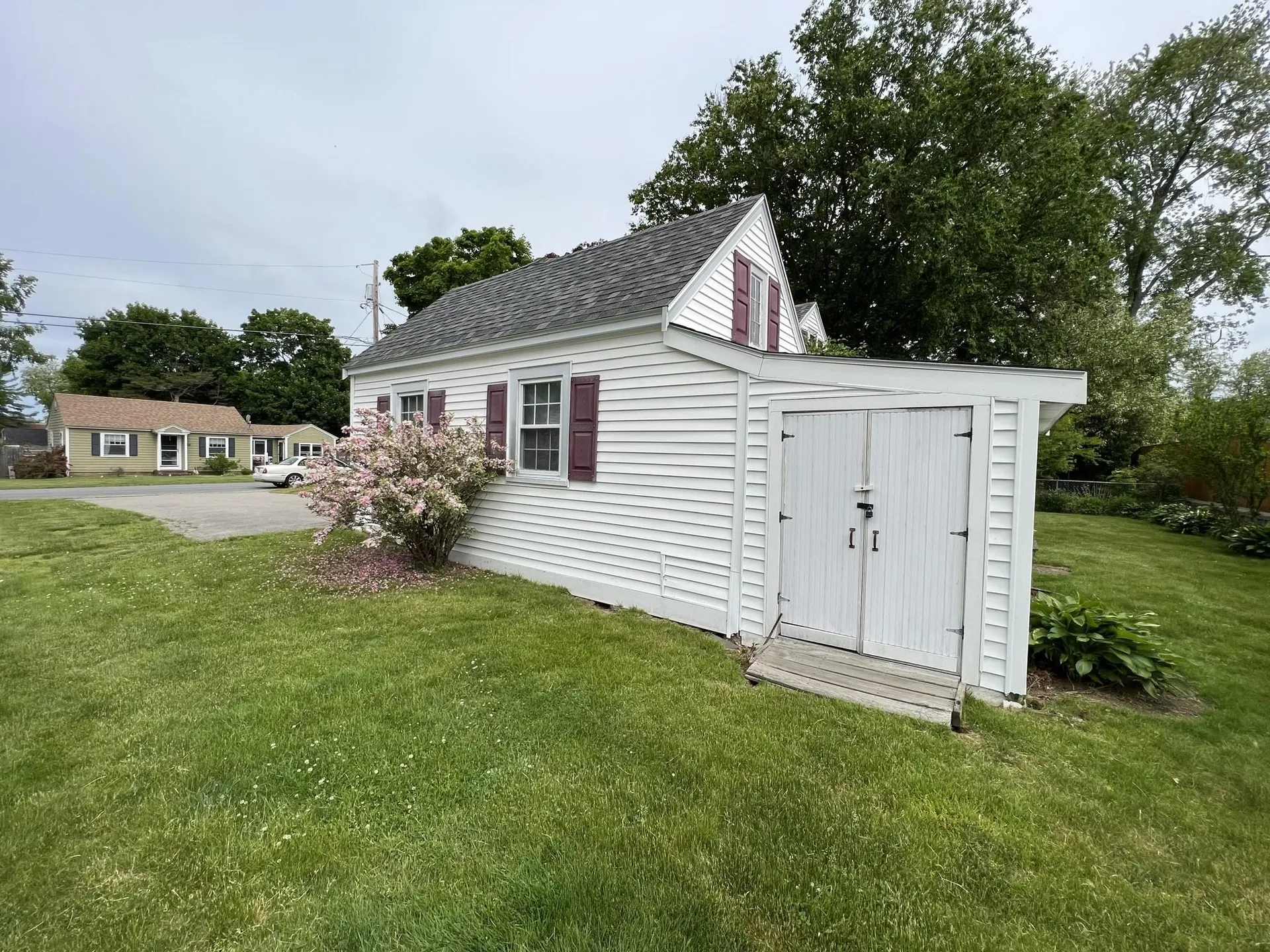 81 Dearborn Avenue Hampton NH 03842