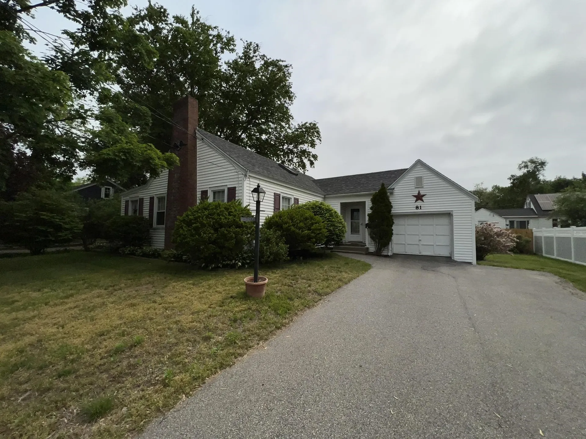 81 Dearborn Avenue Hampton NH 03842