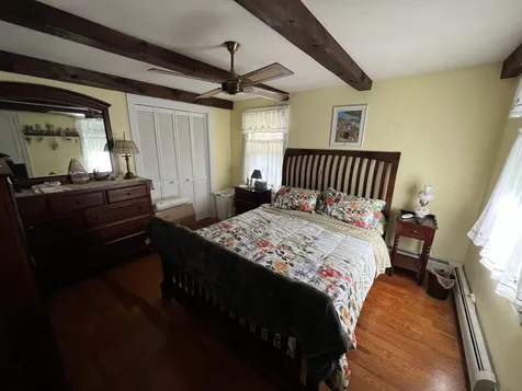 81 Dearborn Avenue Hampton NH 03842