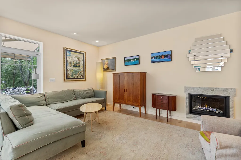 60 Conifer Way Arundel ME 04046