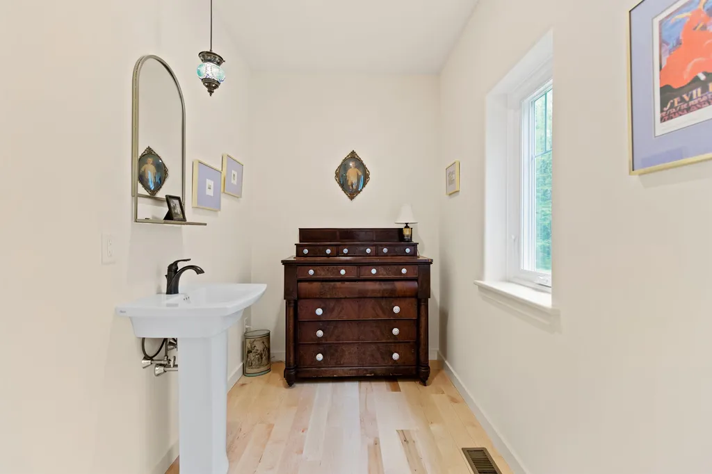 60 Conifer Way Arundel ME 04046