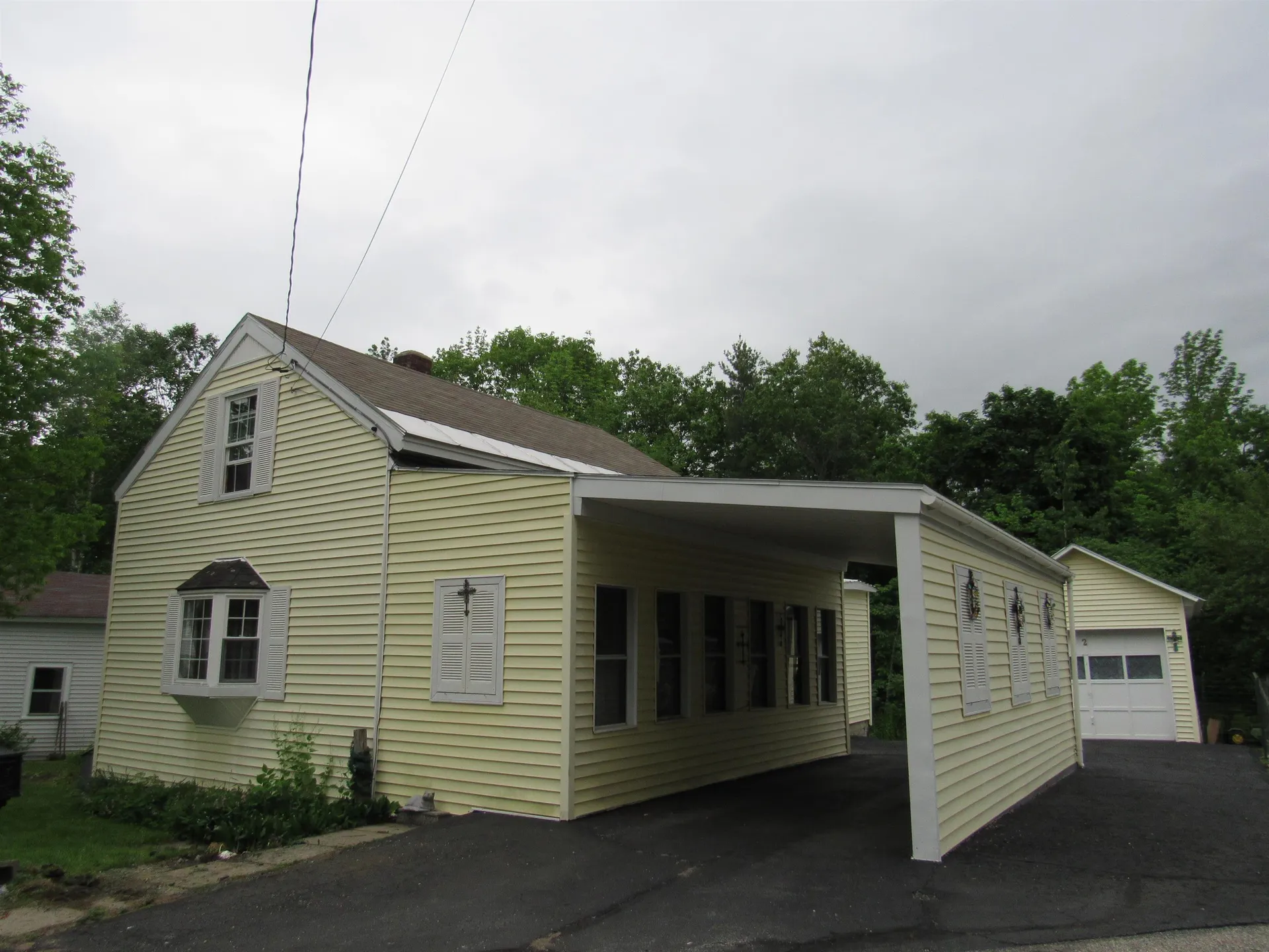 2 Bell Street Gorham NH 03581