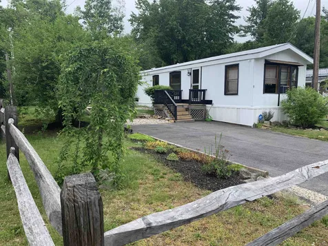 71 Crystal Springs Way Somersworth NH 03878