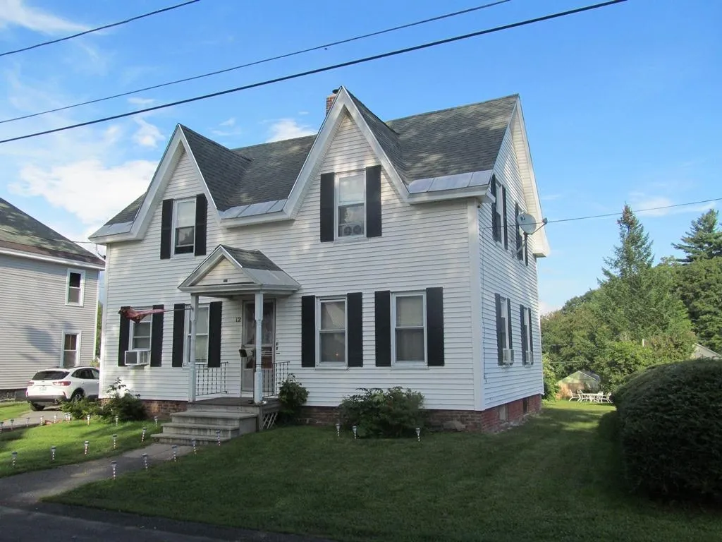 12 Henry Street Claremont NH 03743
