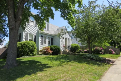 29 Park Avenue Nashua NH 03060