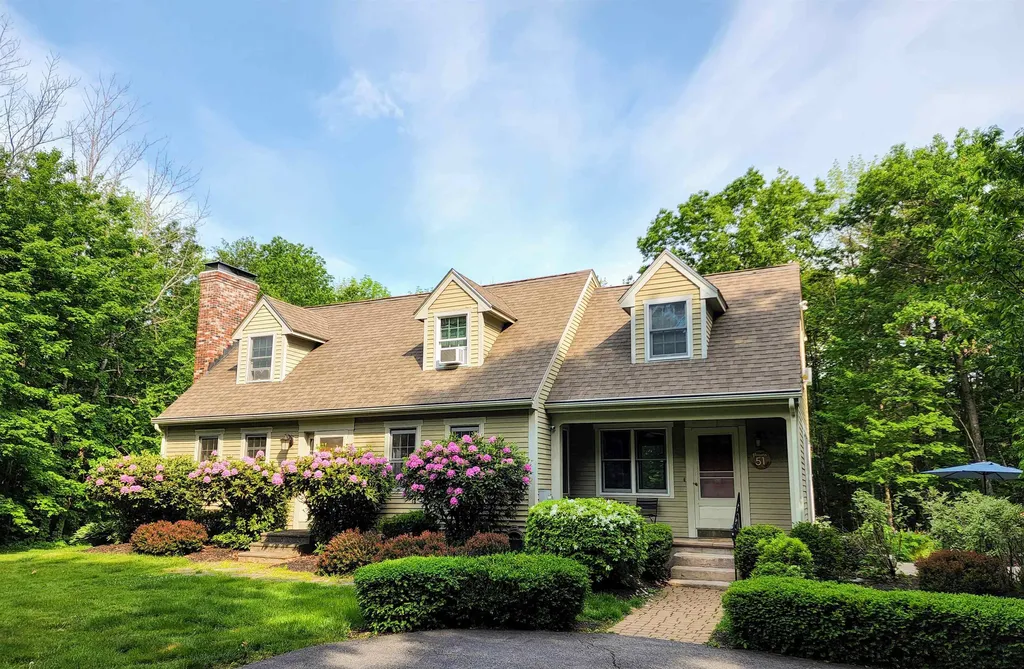 51 Cram Road Weare NH 03281