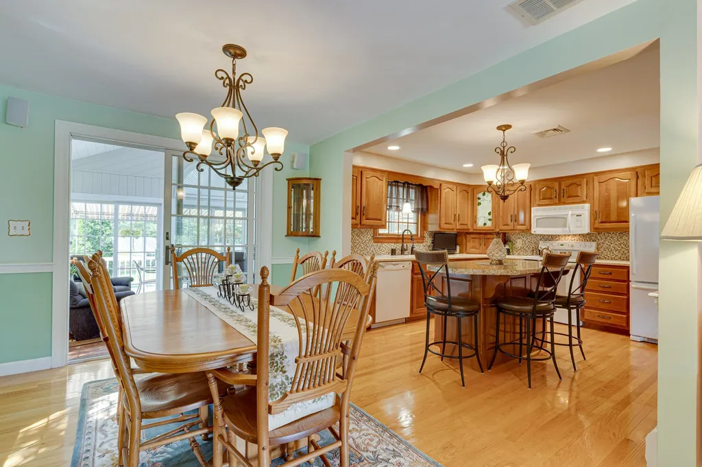 11 Pinewood Drive Somersworth NH 03878