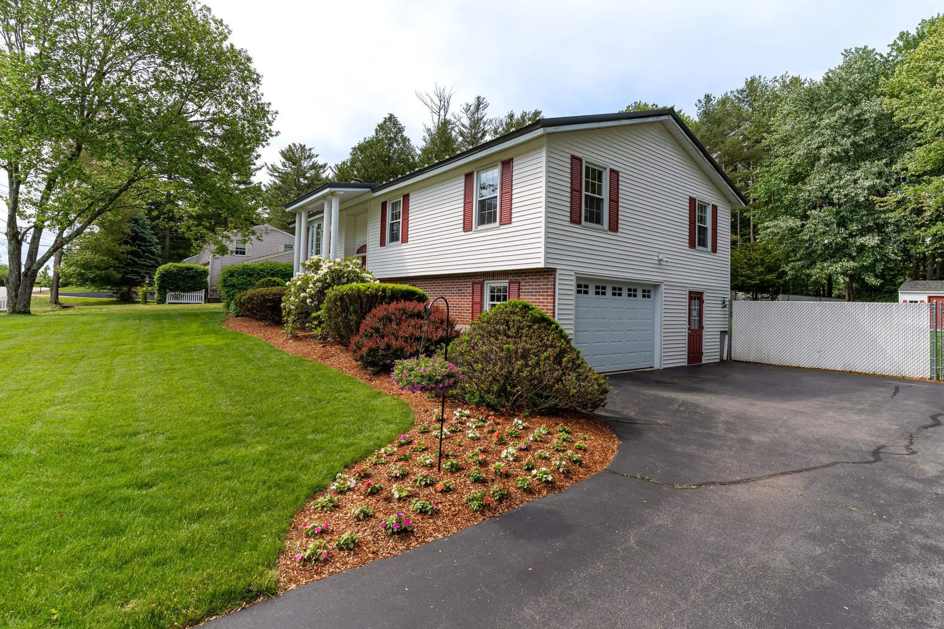 11 Pinewood Drive Somersworth NH 03878