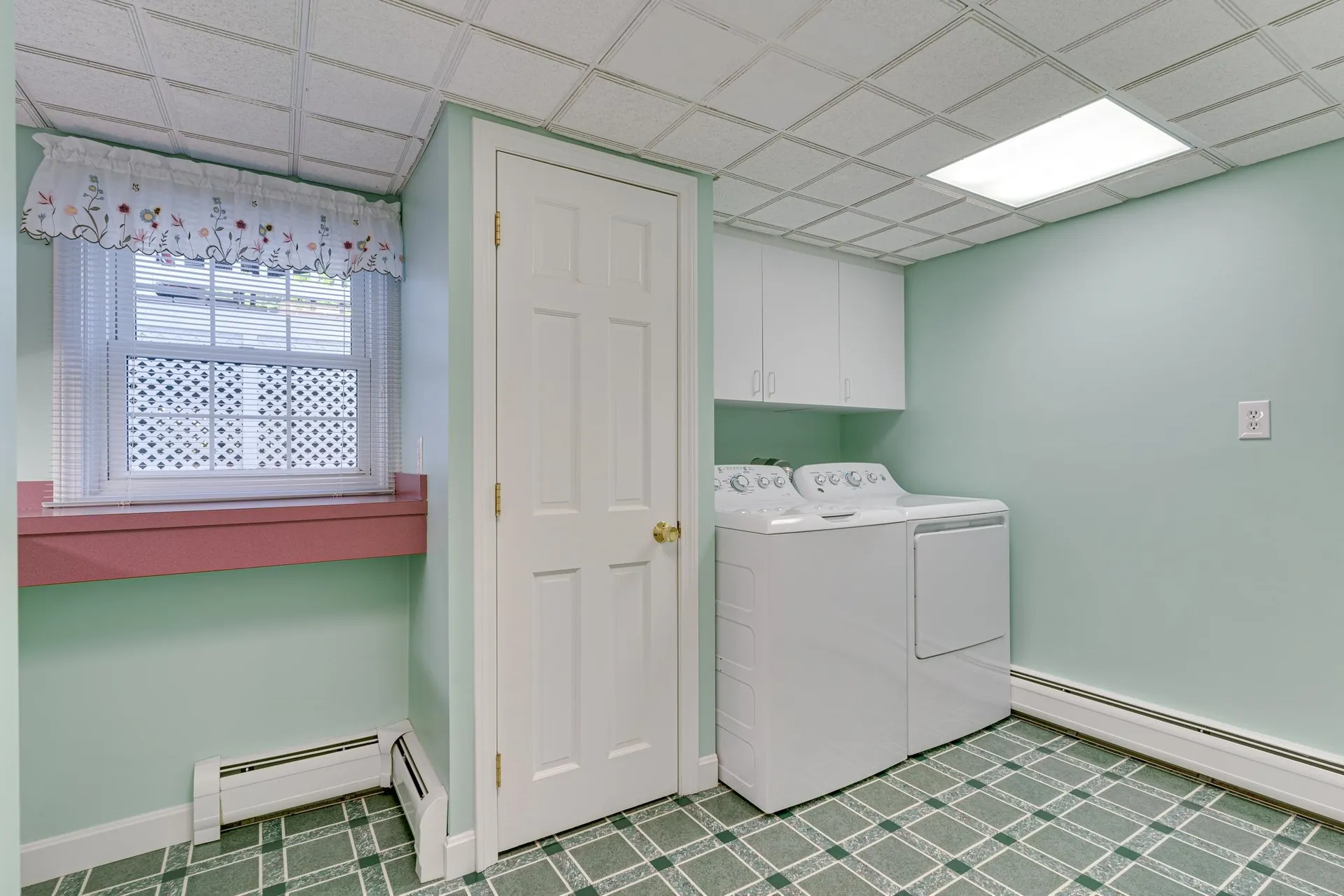 11 Pinewood Drive Somersworth NH 03878