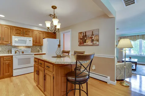 11 Pinewood Drive Somersworth NH 03878