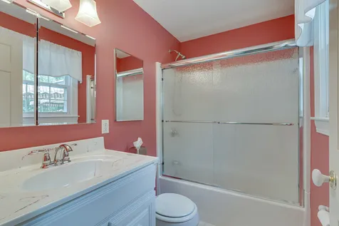 11 Pinewood Drive Somersworth NH 03878