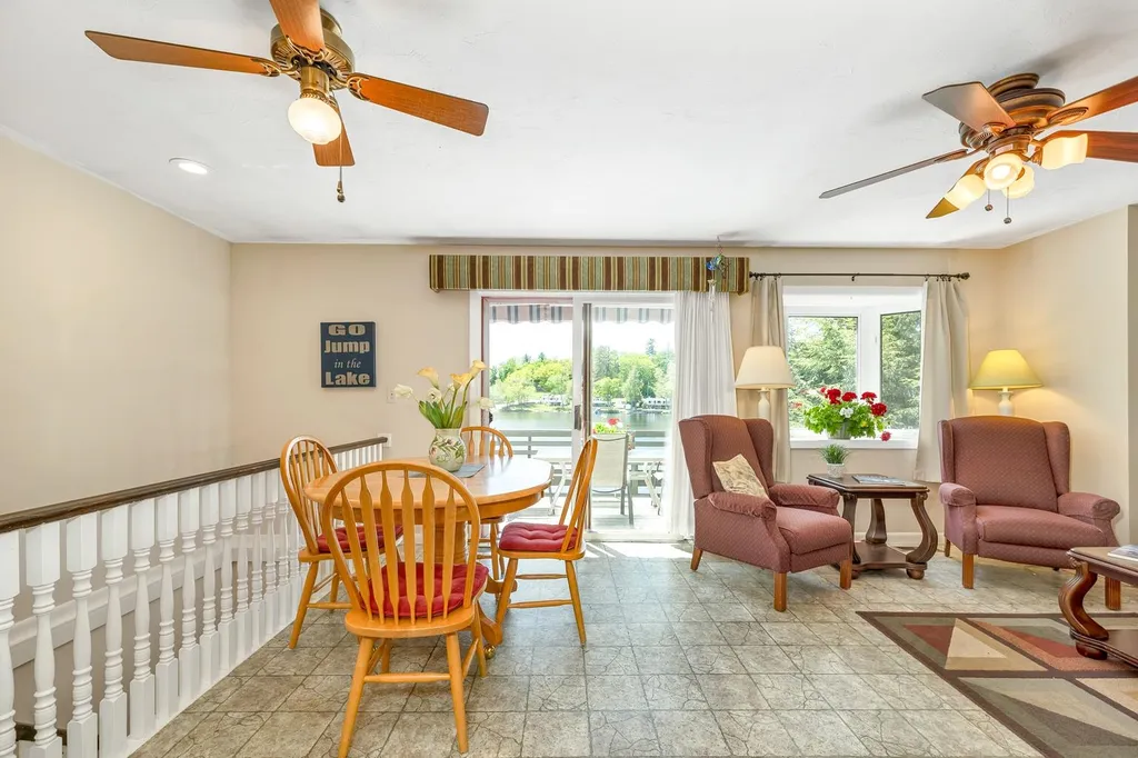 52 South Shore Drive Barnstead NH 03225