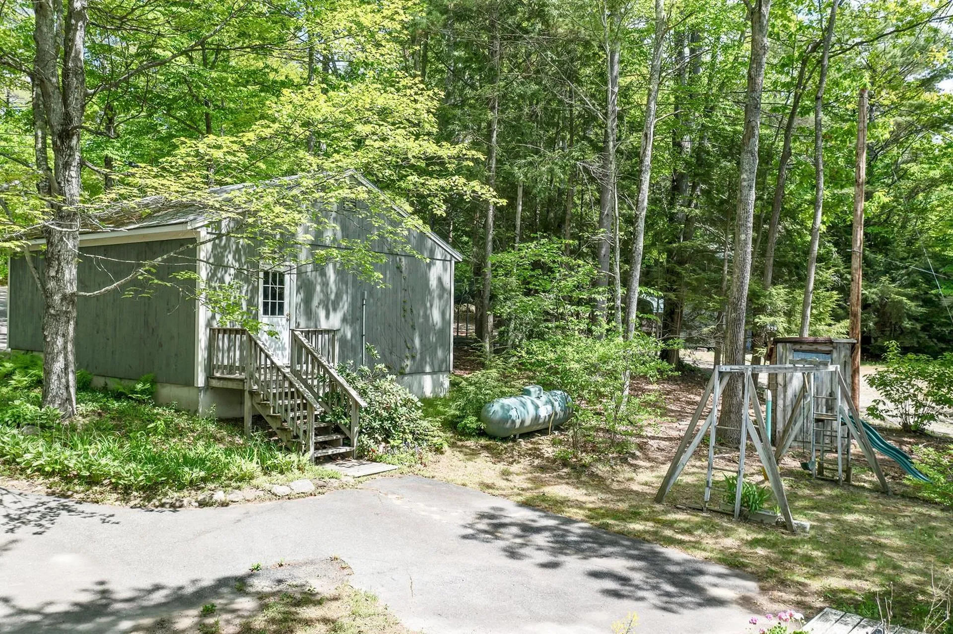 52 South Shore Drive Barnstead NH 03225