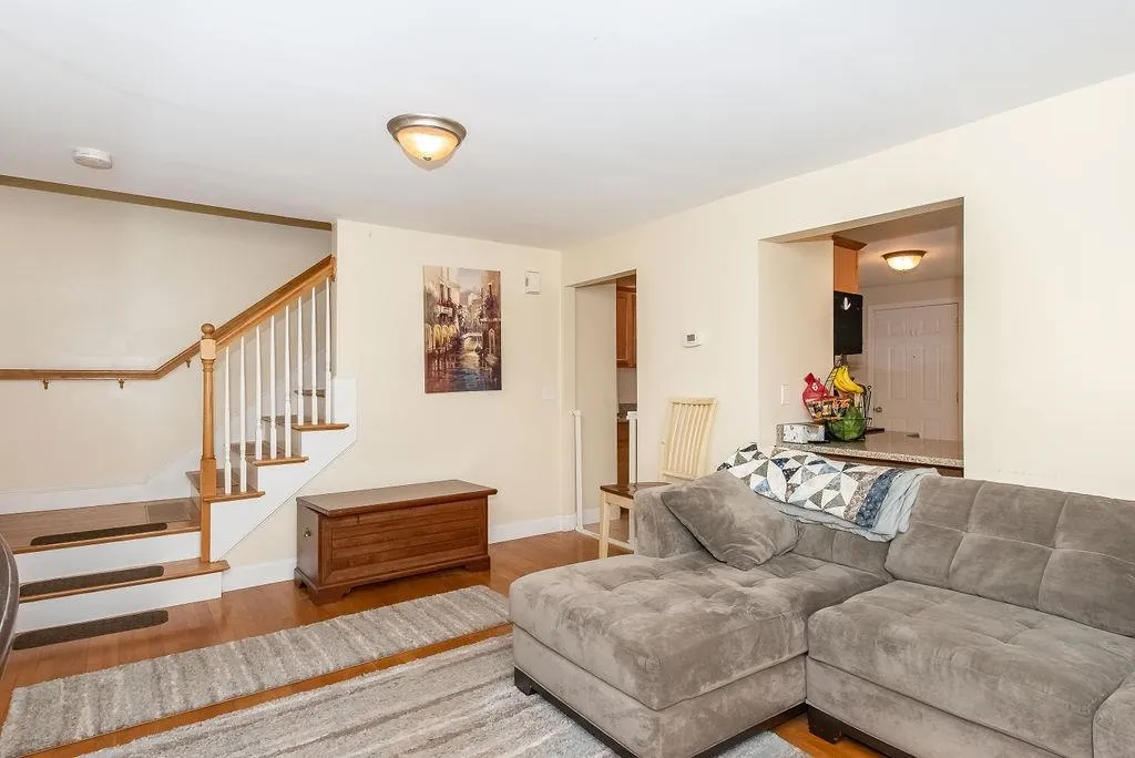 13 Snows Court Dover NH 03820