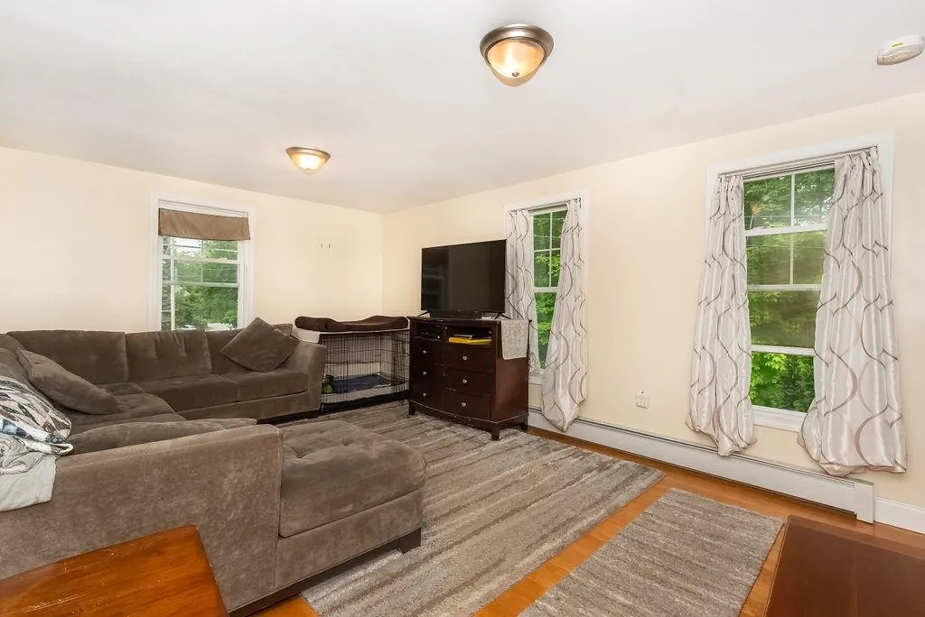 13 Snows Court Dover NH 03820