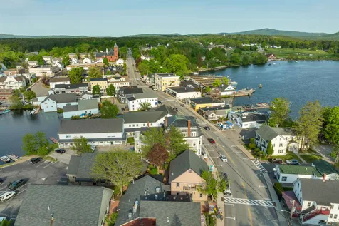 25 North Main Street Wolfeboro NH 03894
