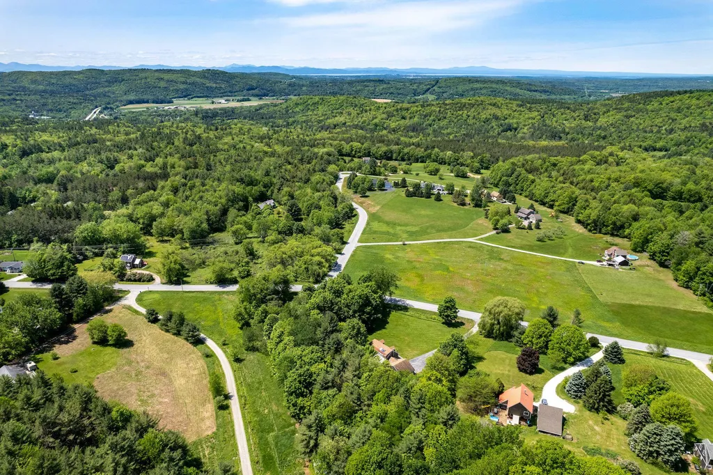 625 Browns Trace Road Jericho VT 05465
