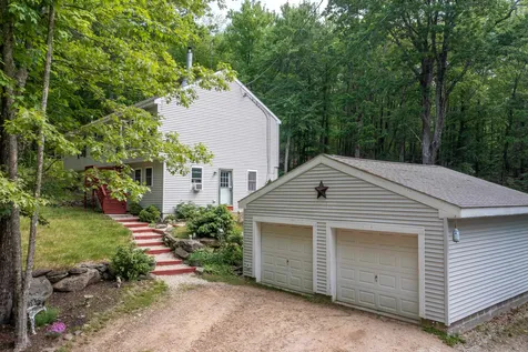 154 Pond Hill Road Barrington NH 03825