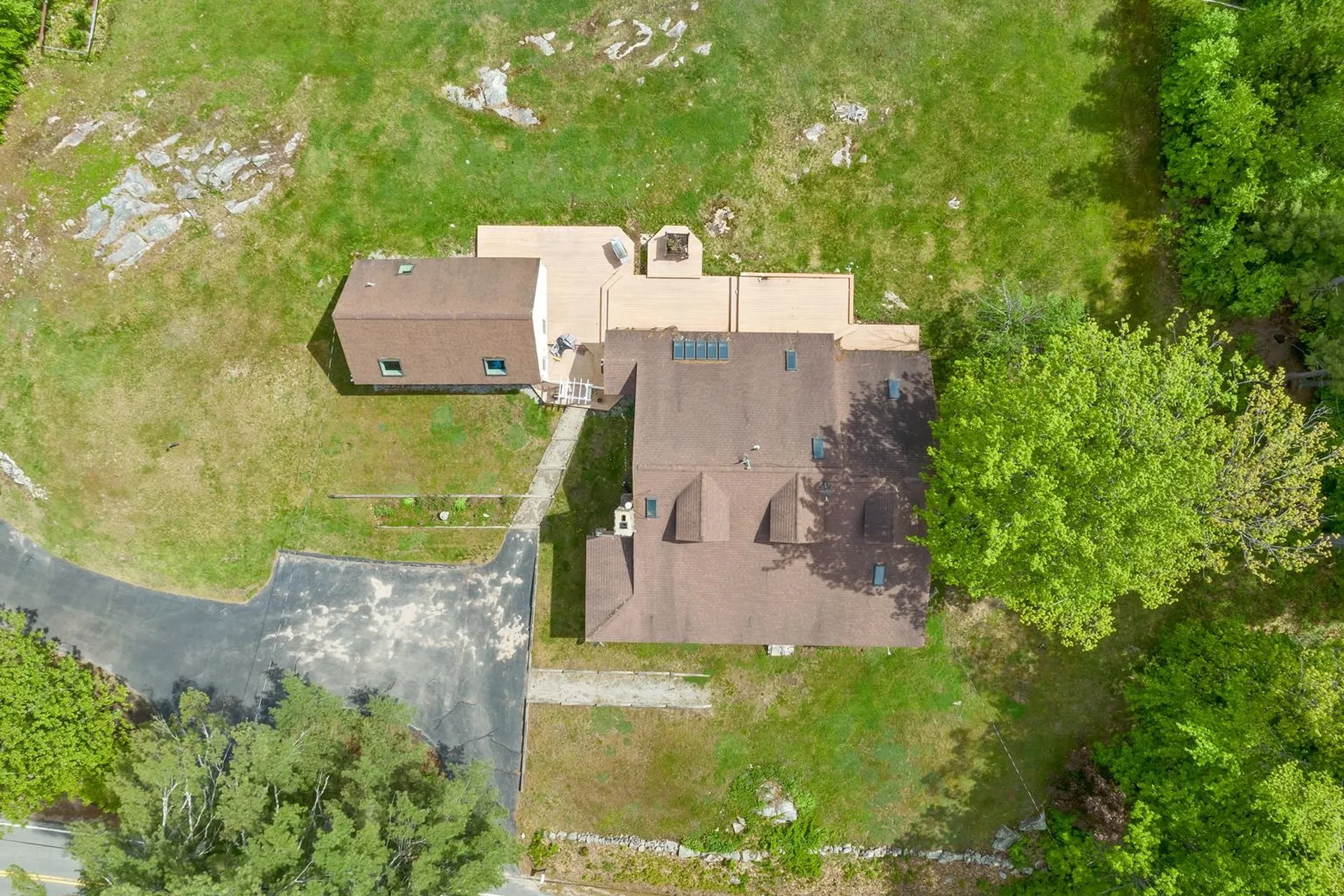 490 Wentworth Road Brookfield NH 03872
