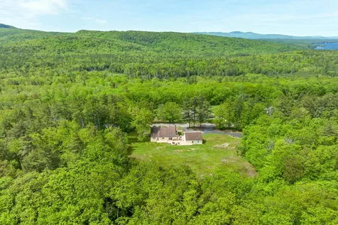 490 Wentworth Road Brookfield NH 03872