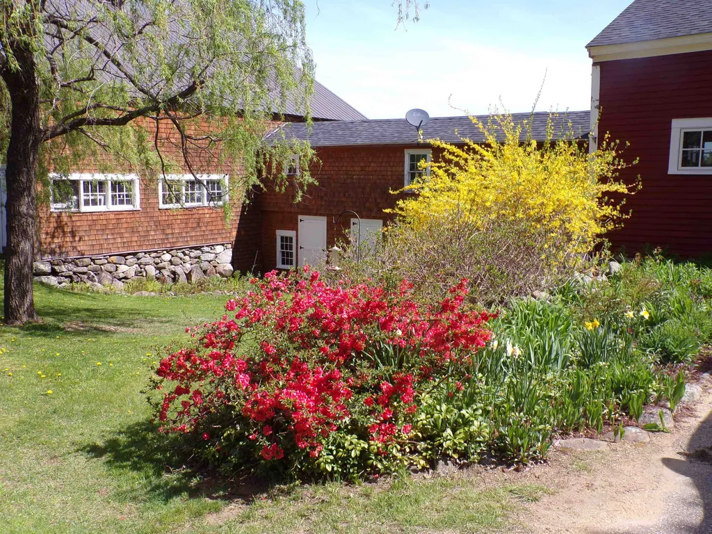 354 Shaker Road Northfield NH 03276