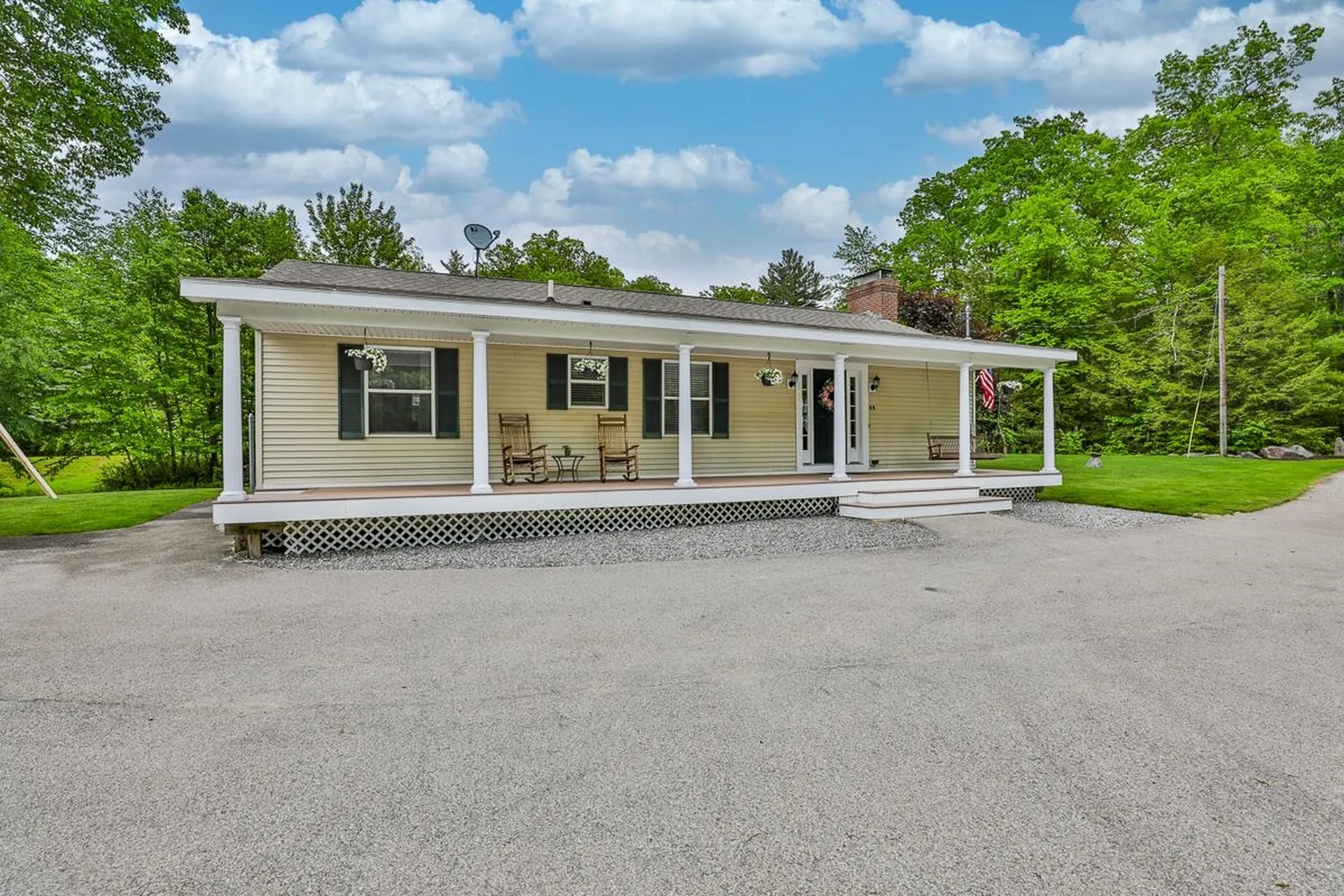 44 Hood Road Brookline NH 03033
