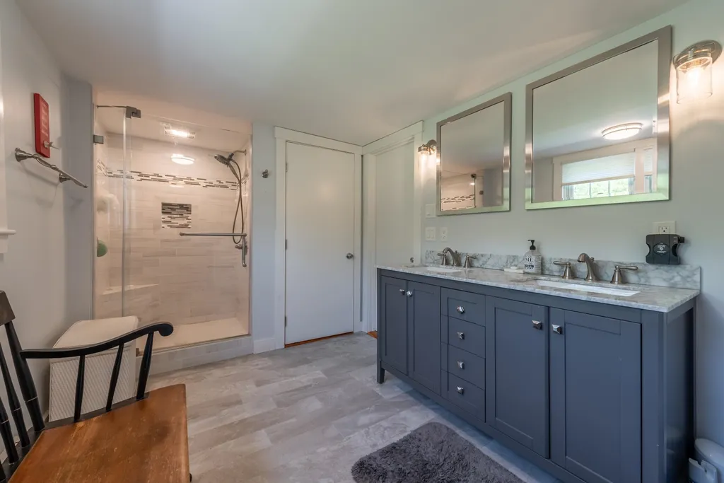 18 Kirtland Street Warner NH 03278