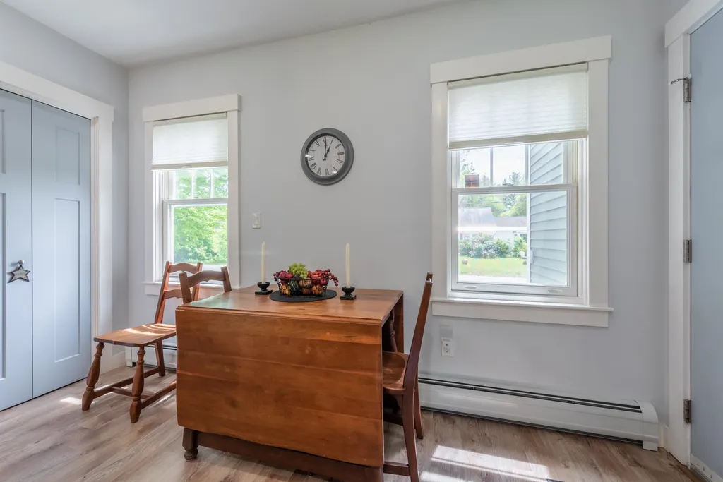 18 Kirtland Street Warner NH 03278
