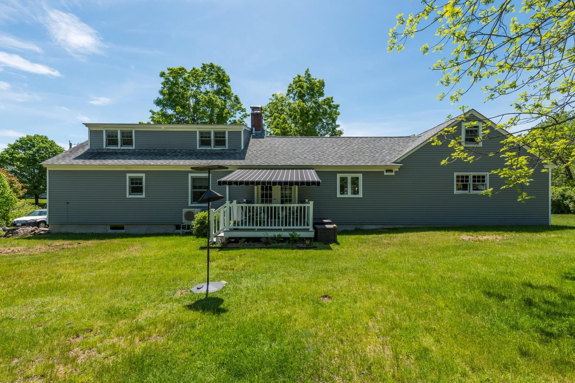 18 Kirtland Street Warner NH 03278