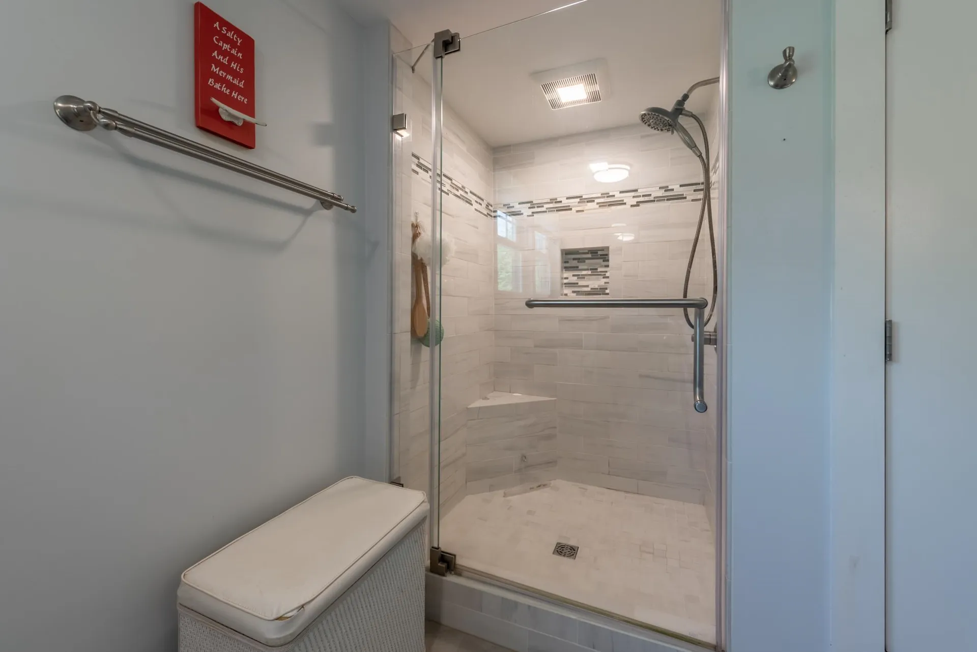 18 Kirtland Street Warner NH 03278
