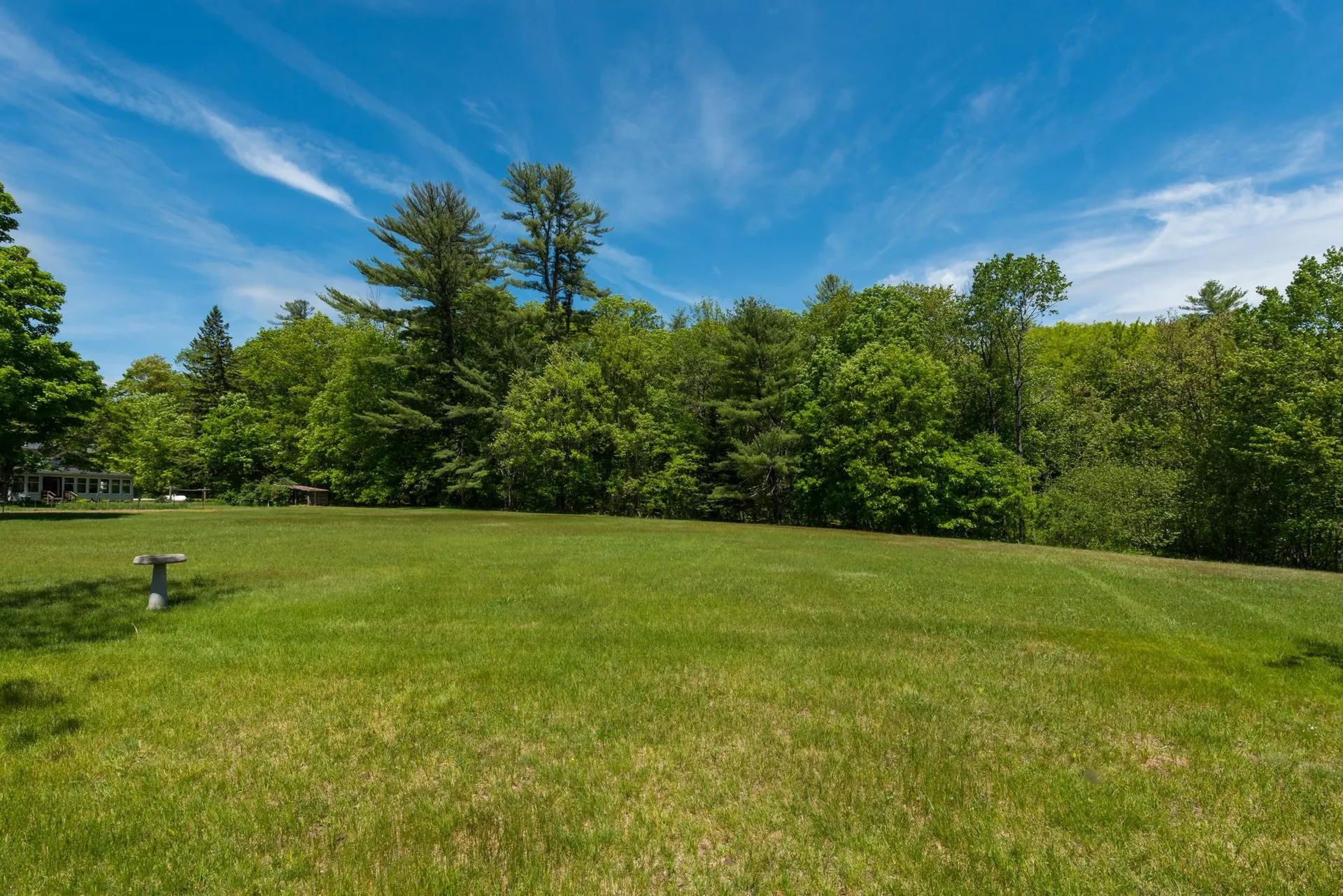 18 Kirtland Street Warner NH 03278