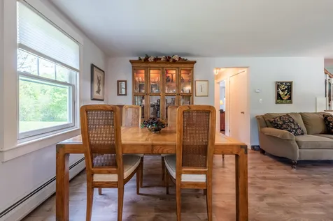 18 Kirtland Street Warner NH 03278