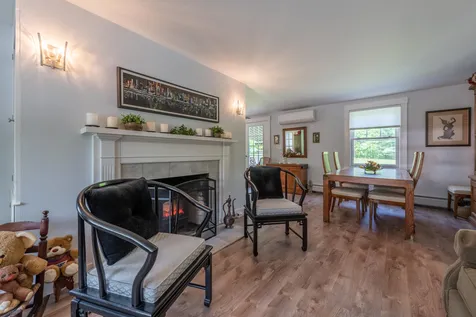 18 Kirtland Street Warner NH 03278