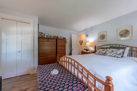 18 Kirtland Street Warner NH 03278