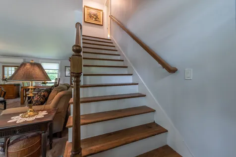 18 Kirtland Street Warner NH 03278