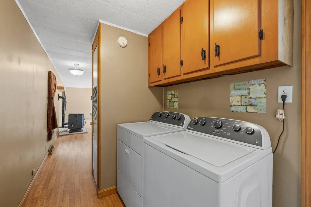 18 Brook Circle Loudon NH 03307