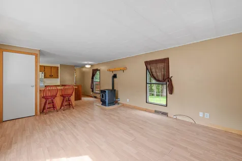 18 Brook Circle Loudon NH 03307