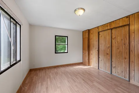 18 Brook Circle Loudon NH 03307
