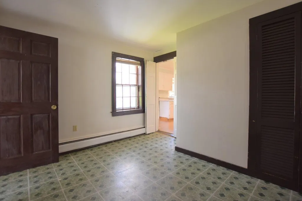 152 W Main Street Hillsborough NH 03244