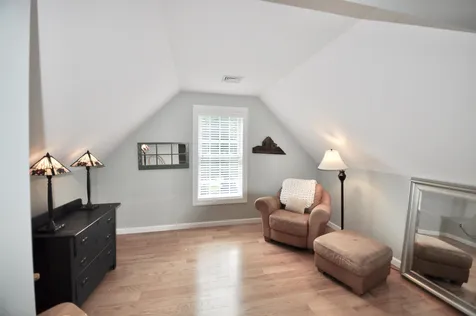 72 Long Hill Road Hollis NH 03049